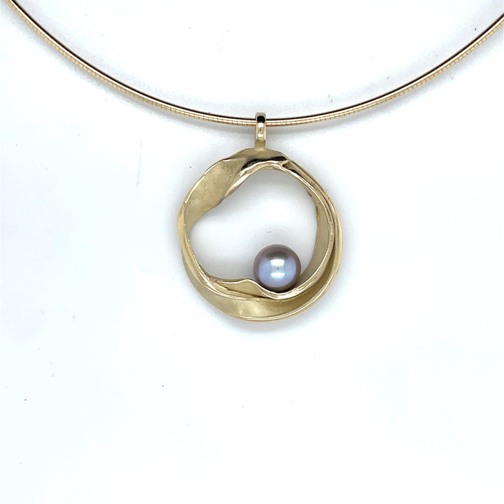 Vita - handgemaakte sieraden in zilver en goud.