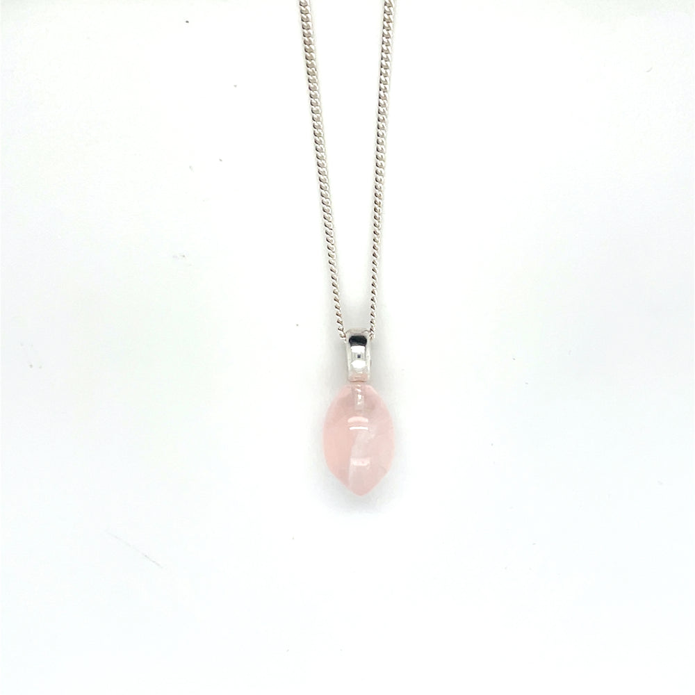 Mooie hanger van zilver me rozekwarts.