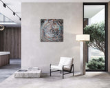 Eye of the Storm – print van een expressief abstract schilderij in een modern interieur. 