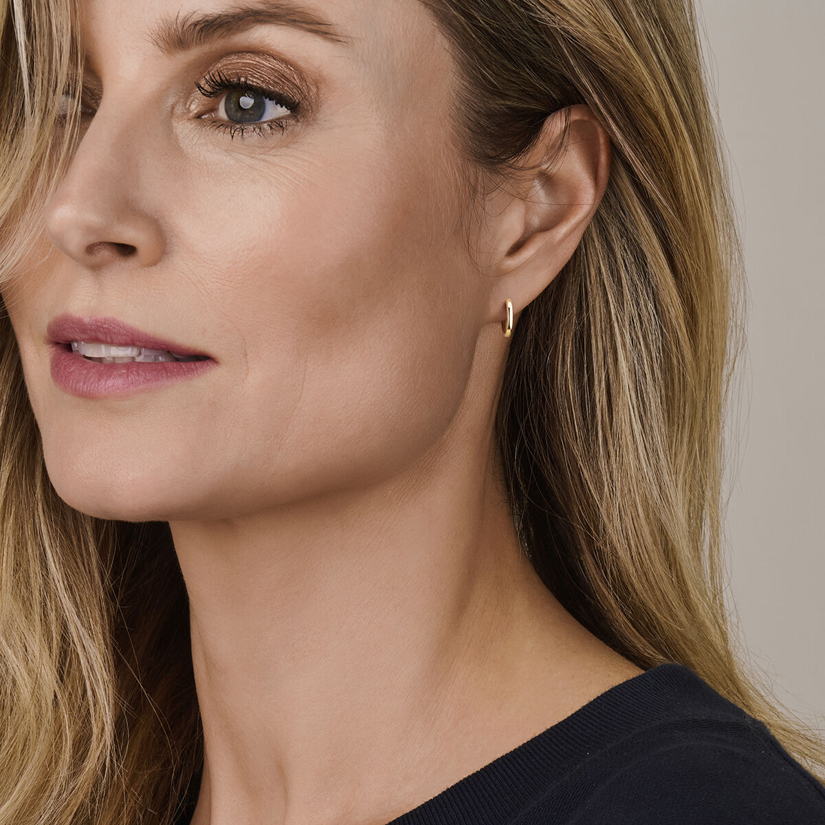 Oorringen geelgoud 13,5 mm bol