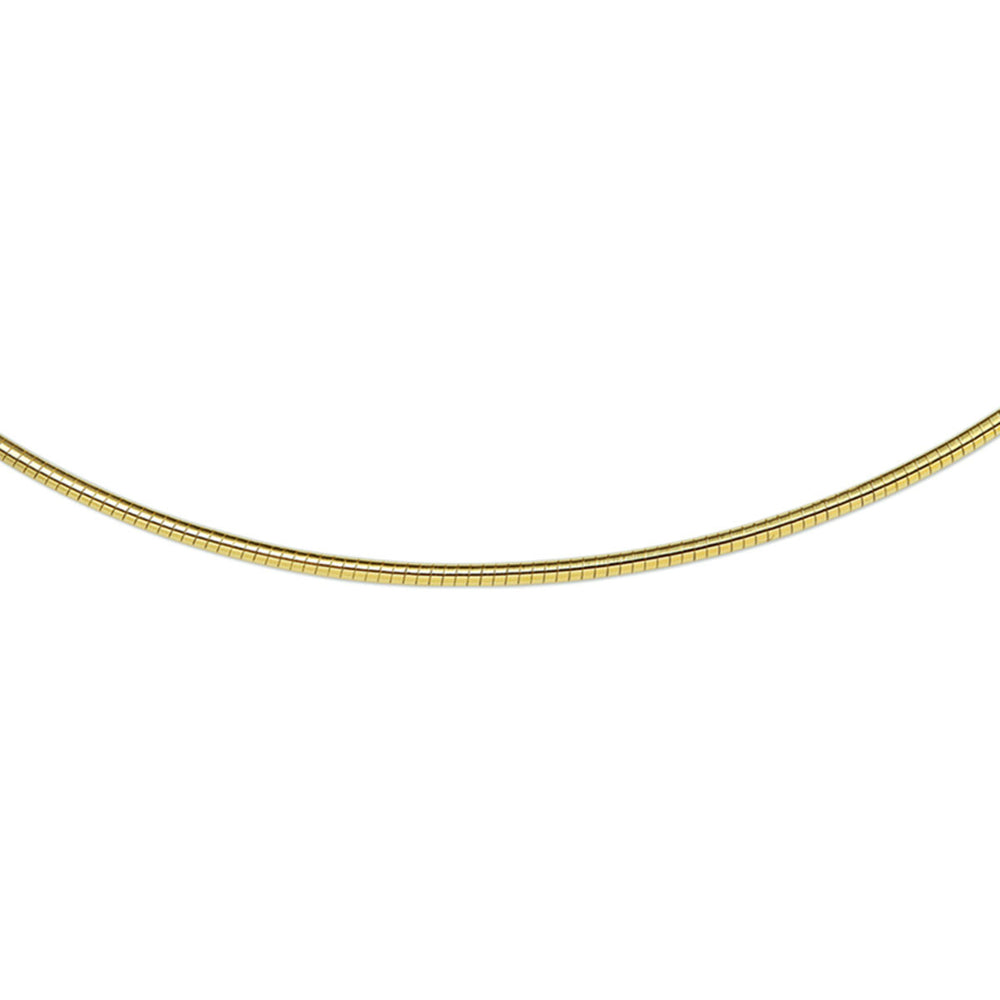 Collier met omega schakel, verguld. Mooi te combineren met gouden hangers uit de collecties.